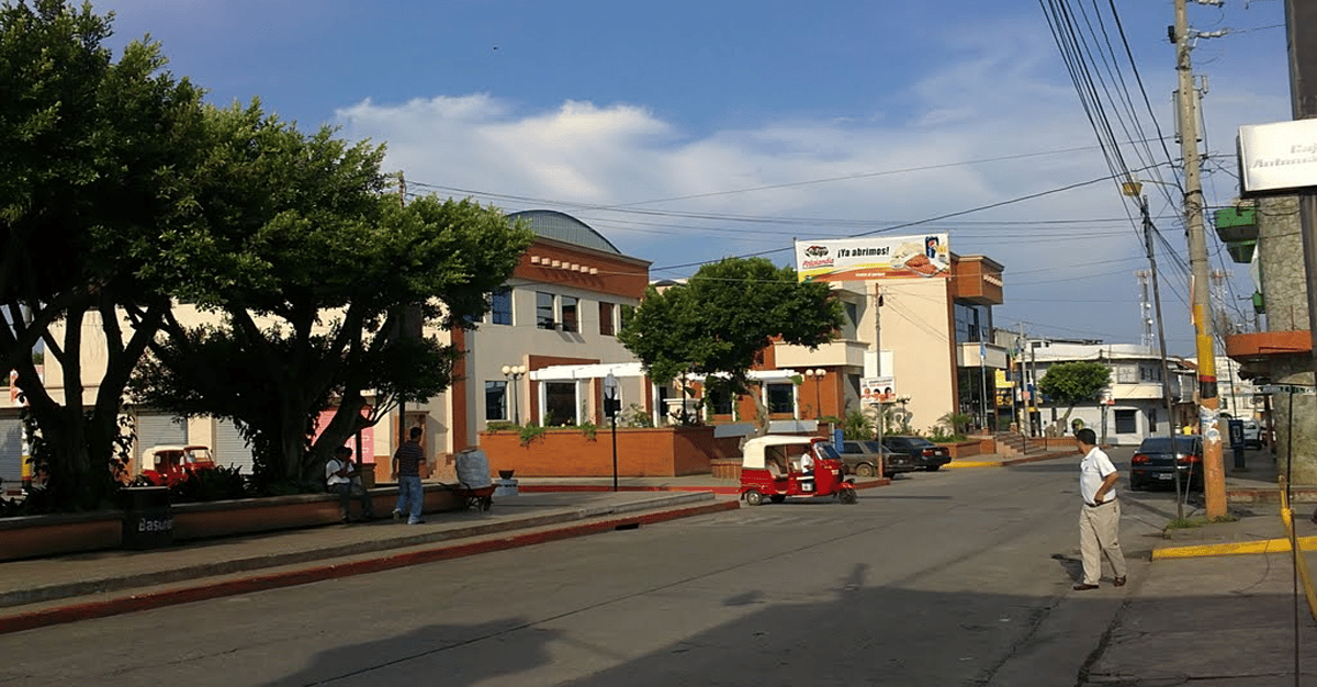 Shuttle service from and to Malacatán, San Marcos, Guatemala Shuttle